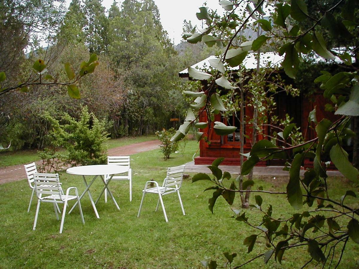 Cabañas Auquin Lemu Lago Puelo Exterior foto